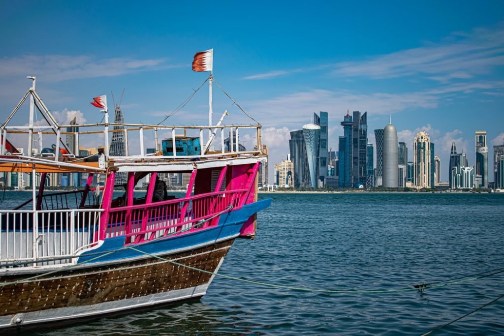 Sea tour